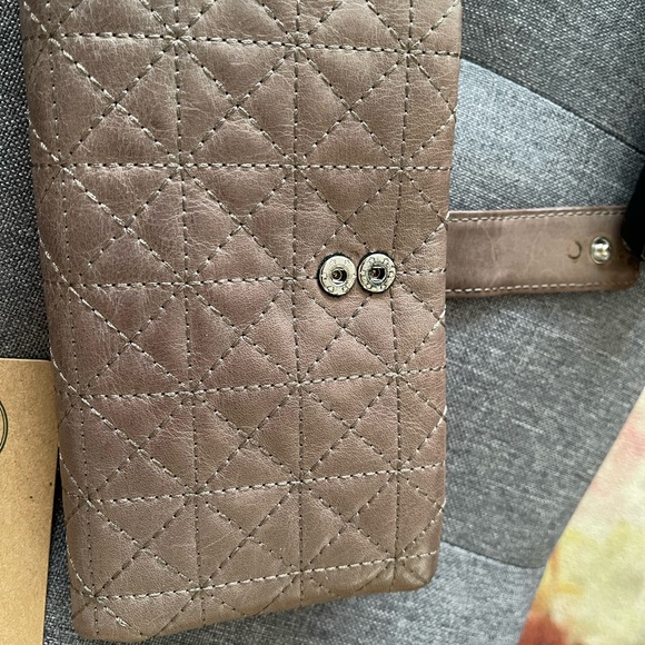Clarks Leather Wallet - Picture 2 of 11